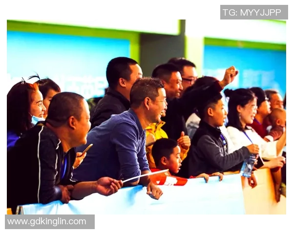 足球明星与球迷之间的情感纽带与支持力量探讨 足球明星与球迷之间的情感纽带与支持力量探讨