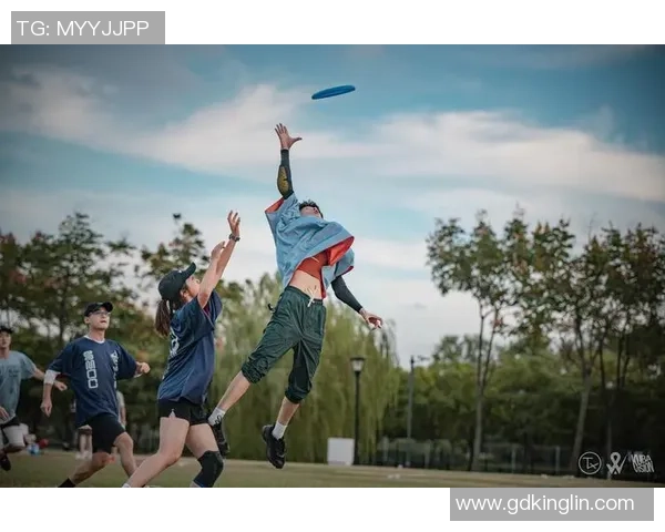 飞盘深度:解密北京飞盘队的边路渗透